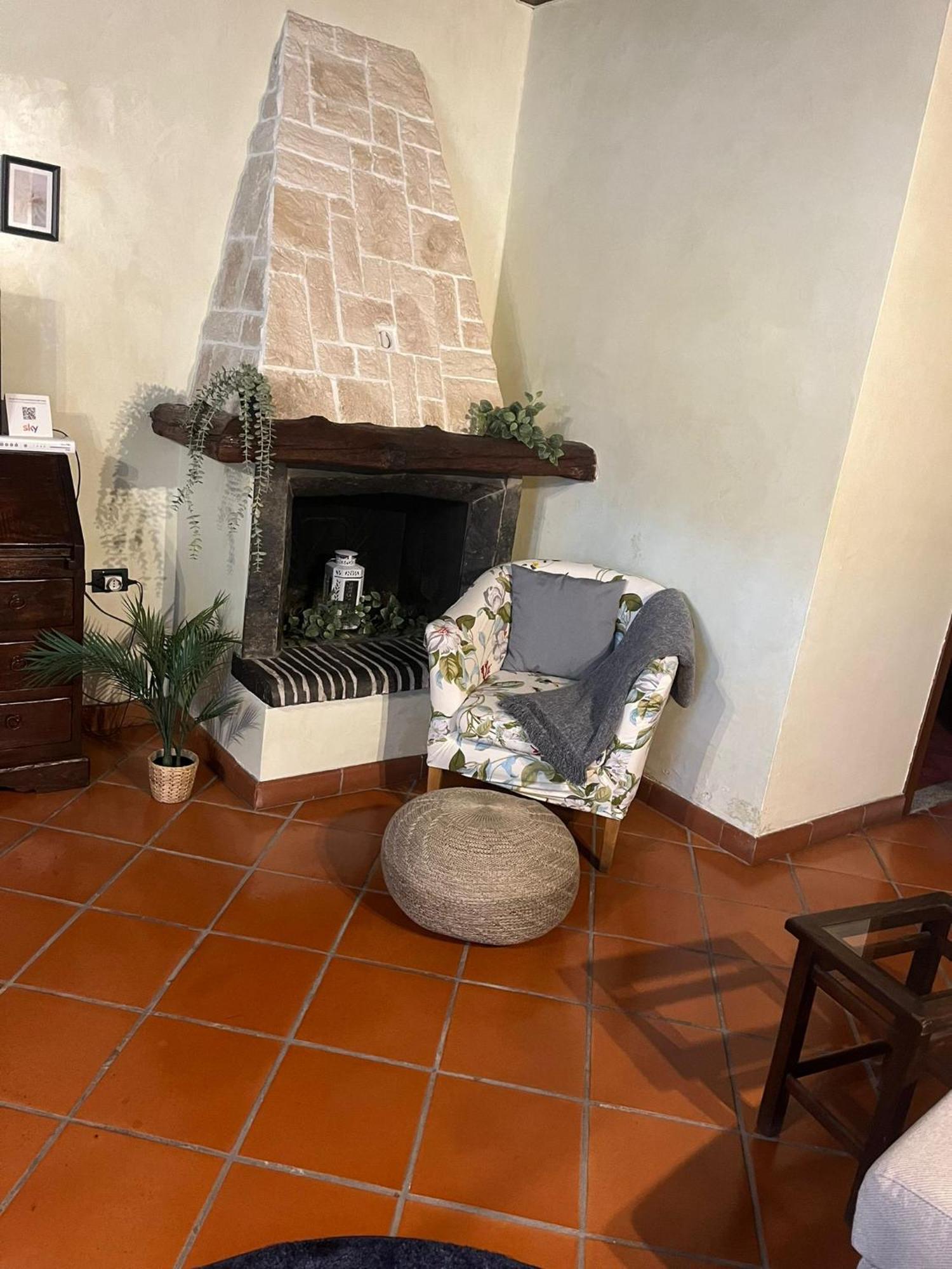 Bilocale Dafne Abbadesse Guest House 米兰 外观 照片